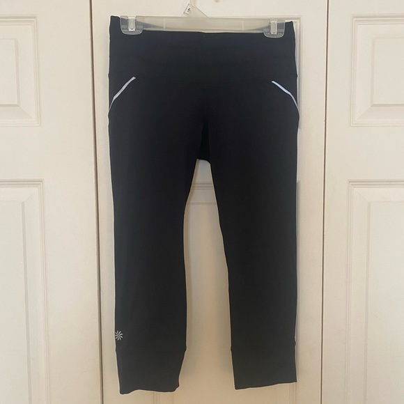 Athleta Pants - Athleta Black Running Leggings Tights 3/4 length XS Reflective